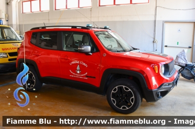 Jeep Renegade
Vigili del Fuoco
Unione Distrettuale Alto Garda Ledro (TN)
Assegnata al Corpo Volontario di Riva del Garda
VF 6J5 TN
Parole chiave: Jeep Renegade VF6J5TN