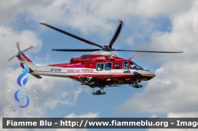 Agusta Westland AW139
Vigili del Fuoco
Servizio Aereo
Nucleo Elicotteri di Bologna
Drago VF 151
Parole chiave: Agusta-Westland AW139 VF151