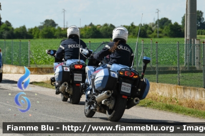 Yamaha FJR 1300 II serie
Polizia di Stato
Polizia Stradale
Allestimento Elevox
in scorta al Giro d'Italia 2024
Moto 8
POLIZIA G3157
Parole chiave: Yamaha FJR_1300_IIserie Giro_D_Italia_2024 POLIZIA G3157