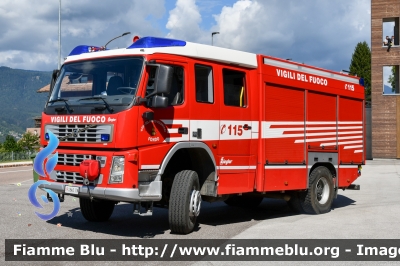 Volvo FM 400 4x4 II serie
Vigili del Fuoco
Unione Distrettuale di Fondo
Corpo Volontario di Fondo (TN)
Allestimento Ziegler
VF 8A0 TN
Parole chiave: Volvo FM_400_4x4_IIserie VF8A0TN