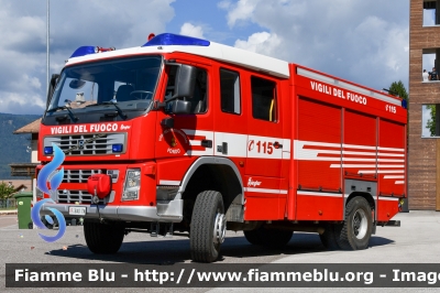 Volvo FM 400 4x4 II serie
Vigili del Fuoco
Unione Distrettuale di Fondo
Corpo Volontario di Fondo (TN)
Allestimento Ziegler
VF 8A0 TN
Parole chiave: Volvo FM_400_4x4_IIserie VF8A0TN