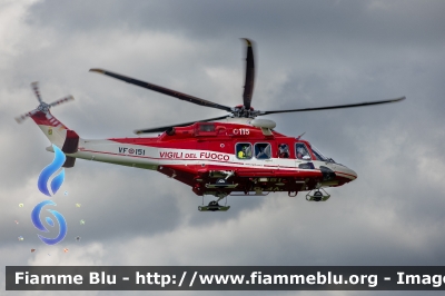 Agusta Westland AW139
Vigili del Fuoco
Servizio Aereo
Nucleo Elicotteri di Bologna
Drago VF 151
Parole chiave: Agusta-Westland AW139 VF151