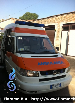 Volkswagen Transporter T4
Croce Bianca ER Ferrara
Parole chiave: Volkswagen Transporter_T4 Ambulanza