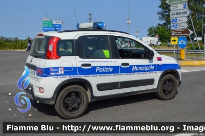 Fiat Nuova Panda 4x4 II serie
Polizia Locale Comacchio (FE)
Parole chiave: Fiat Nuova_Panda_4x4_IIserie Adriatica_Ionica_Race_2021