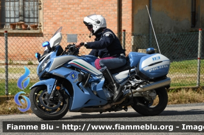 Yamaha FJR 1300 II serie
Polizia di Stato
Polizia Stradale
Allestimento Elevox
in scorta al Giro d'Italia 2024
Moto 9
Parole chiave: Yamaha FJR_1300_IIserie Giro_D_Italia_2024