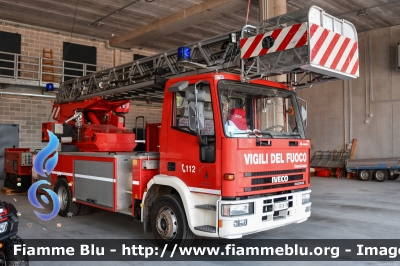 Iveco EuroCargo 120E23 I serie
Vigili del Fuoco
Unione Distrettuale di Fondo (TN)
AutoScala allestimento Iveco-Magirus
VF B18 TN
Parole chiave: Iveco EuroCargo_120E23_Iserie VFB18TN