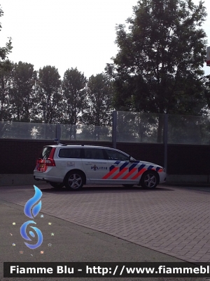 Volvo V70 III serie
Nederland - Paesi Bassi
Politie
Amsterdam
Parole chiave: Volvo V70_IIIserie