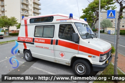 Fiat Ducato I serie II restyle
Croce Rossa Italiana
Comitato Locale di Rosignano
Allestita Maf
convertita da Ambulanza a furgone per il gruppo di protezione civile
CRI 13573
Parole chiave: Fiat Ducato_Iserie_IIrestyle CRI13573