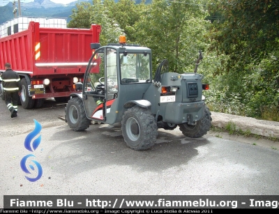 Terex Telelift 2506
Vigili del Fuoco
Comando Provinciale di Firenze
Colonna Mobile Toscana
VF 24182

Parole chiave: Terex Telelift_2506 VF24182 Raduno_Nazionale_VVF_2010