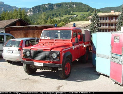 Land Rover Defender 130 
Vigili del Fuoco
VF 19907
Parole chiave: Land-Rover Defender_130 VF19907 Raduno_Nazionale_VVF_2010