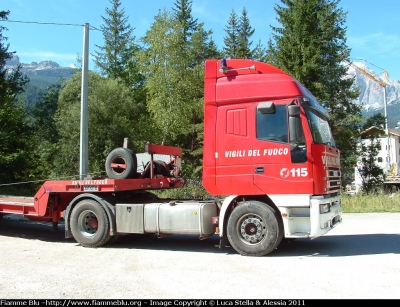 Iveco EuroStar 440E47
Vigili del Fuoco
Comando Provinciale di Savona
VF 21991
Parole chiave: Iveco EuroStar_440E47 VF21991 Raduno_Nazionale_VVF_2010