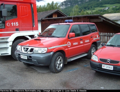 Nissan Terrano II serie restyle
Vigili del Fuoco
VF23707
Parole chiave: Nissan Terrano_IIserie_restyle VF23707 Raduno_Nazionale_VVF_2010