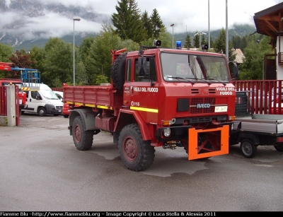 Iveco 80-16
Vigili del Fuoco
Comando Provinciale di Belluno
VF 24171

Parole chiave: Iveco 80-16 VF24171 Raduno_Nazionale_VVF_2010