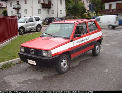 Fiat Panda 4x4 II serie
Vigili del Fuoco
VF 17458
Parole chiave: Fiat Panda_4x4_IIserie VF17458 Raduno_Nazionale_VVF_2010