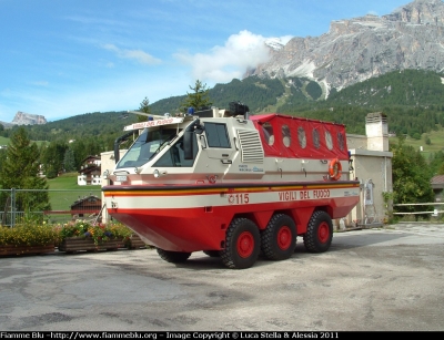 Iveco Magirus Marconi Duffy 6x6/4
Vigili del Fuoco
Mezzo Anfibio
In esposizione al I Raduno Nazionale dei Vigili del Fuoco a Cortina d'Ampezzo per conto di Iveco Magirus
VF 25395 

Parole chiave: Iveco Magirus Marconi Duffy_6x6/4 VF25395 Raduno_Nazionale_VVF_2010