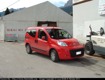 Fiat Qubo
Vigili del Fuoco
Comando Provinciale di Macerata
VF 25798
Parole chiave: Fiat Qubo VF25798 Raduno_Nazionale_VVF_2010