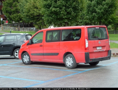 Fiat Scudo IV serie
Vigili del Fuoco
VF 25761
Parole chiave: Fiat Scudo_IVserie VF25761 Raduno_Nazionale_VVF_2010