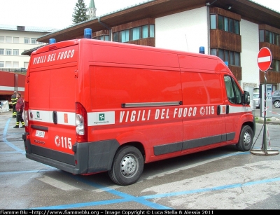 Fiat Ducato X250
Vigili del Fuoco
Mezzo acquistato dalla regione Lombardia
VF 25513
Parole chiave: Fiat Ducato_X250 VF25513 Raduno_Nazionale_VVF_2010