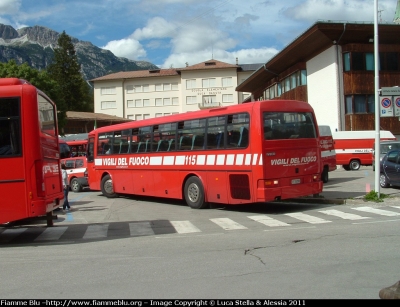 Iveco 370
Vigili del Fuoco
VF 16390
Parole chiave: Iveco 370 VF16390 Raduno_Nazionale_VVF_2010