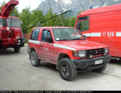 Mitsubishi Pajero Swb II serie
Vigili del Fuoco
Comando Provinciale di Belluno
VF 20477
Parole chiave: Mitsubishi Pajero_Swb_IIserie VF20477 Raduno_Nazionale_VVF_2010