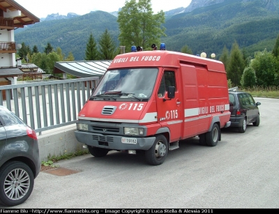 Renault B120
Vigili del Fuoco
VF 19182
Parole chiave: Renault B120 VF19182 Raduno_Nazionale_VVF_2010