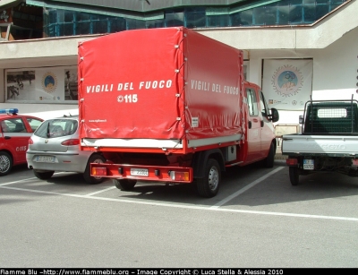 Fiat Ducato III serie
Vigili del Fuoco
VF 25304
Parole chiave: Fiat Ducato_IIISerie VF25304 Raduno_Nazionale_VVF_2010