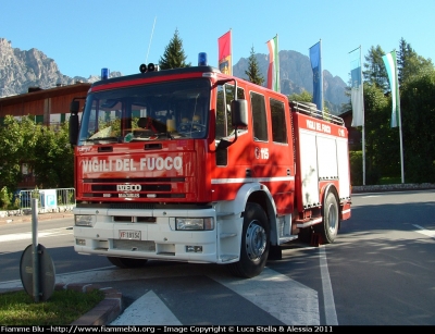 Iveco EuroTech 190E27
Vigili del Fuoco
Comando Provinciale di Belluno
Distaccamento Permanente di San Vito di Cadore (BL)
AutoPompaSerbatoio allestimento Iveco-Magirus ricondizionata Carrozzeria Fortini
VF 18134

Parole chiave: Iveco EuroTech_190E27 VF18134 Raduno_Nazionale_VVF_2010