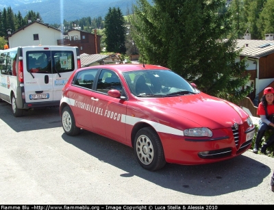 Alfa Romeo 147 I serie
Vigili del fuoco
VF 22907
Parole chiave: Alfa-Romeo 147_Iserie VF22907 Raduno_Nazionale_VVF_2010