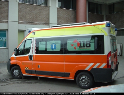 Fiat Ducato X250
118 Romagna Soccorso
Azienda USL Rimini
"BRAVO 27"
Ambulanza Allestita Aricar

*Si ringrazia il personale per la disponibilità e la collaborazione*
Parole chiave: Fiat Ducato_X250 Ambulanza 118_Rimini