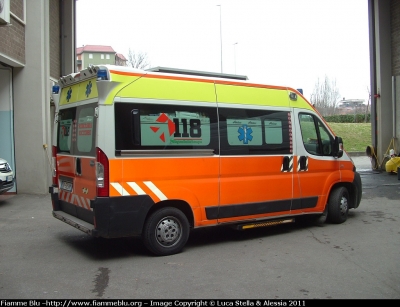 Fiat Ducato X250
118 Romagna Soccorso
Azienda USL Rimini
"BRAVO 27"
Ambulanza Allestita Aricar

*Si ringrazia il personale per la disponibilità e la collaborazione*
Parole chiave: Fiat Ducato_X250 Ambulanza 118_Rimini