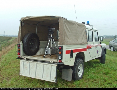 Land Rover Defender 130
Vigili del Fuoco
VF 21982
Parole chiave: Land-Rover Defender_130 VF21982 Po_2005