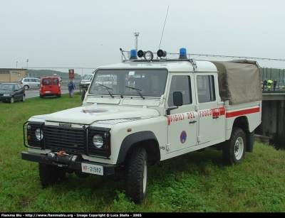 Land Rover Defender 130
Vigili del Fuoco
VF 21982
Parole chiave: Land-Rover Defender_130 VF21982 Po_2005