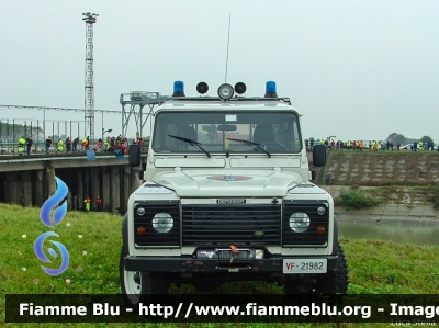 Land Rover Defender 130
Vigili del Fuoco
Comando Provinciale di Bologna
Nucleo Videodocumentazione
VF 21982
Parole chiave: Land-Rover Defender_130 VF21982