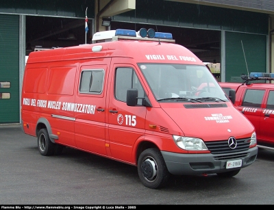 Mercedes-Benz Sprinter II serie
Vigili del Fuoco
Comando Provinciale di Ferrara
Nucleo Sommozzatori
VF 21866
Parole chiave: Mercedes-Benz Sprinter_IIserie VF21866