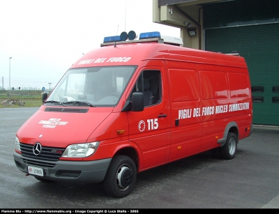 Mercedes-Benz Sprinter II serie
Vigili del Fuoco
Comando Provinciale di Ferrara
Nucleo Sommozzatori
VF 21866
Parole chiave: Mercedes-Benz Sprinter_IIserie VF21866