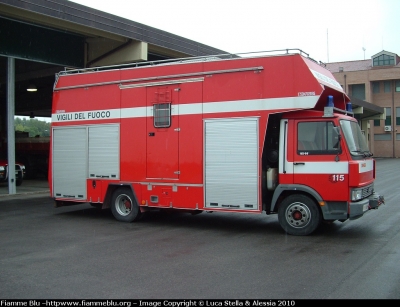 Iveco Zeta 95-14
Vigili del Fuoco
Comando Provinciale di Ferrara
Colonna Mobile Regionale Emilia-Romagna
Polilogistico allestimento Baribbi
VF 15889
Parole chiave: Iveco Zeta_95-14 VF15889