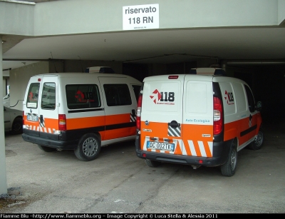 Fiat Doblò II Serie e Fiat Scudo III Serie
118 Romagna Soccorso
Azienda USL Rimini
Automedica 

*Si ringrazia il personale per la disponibilità e la collaborazione*

Parole chiave: Fiat Doblo'_IISerie Fiat Scudo_IIISerie Automedica 118_Rimini