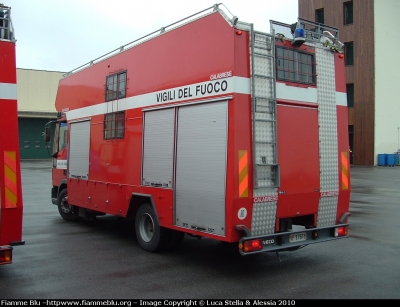 Iveco EuroCargo 100E18 I Serie
Vigili del Fuoco
Comando Provinciale di Ferrara
Polilogistico del Nucleo NBCR
::Nucleo Travasi::
VF 17618
Parole chiave: Iveco Eurocargo_ISerie VF17618