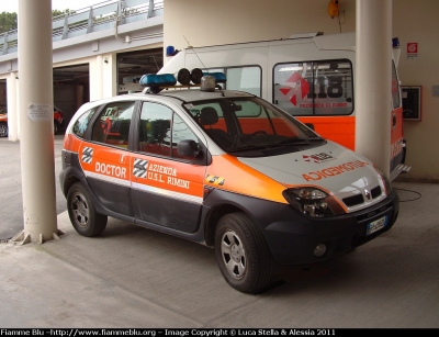 Renault Scénic RX4
118 Romagna Soccorso
Azienda USL Rimini
 "MIKE 2"
Automedica Allestita MAF

*Si ringrazia il personale per la disponibilità e la collaborazione*
Parole chiave: Renault Scenic_RX4 Automedica 118_Rimini