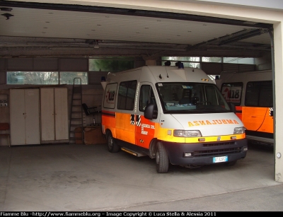 Fiat Ducato II Serie
118 Romagna Soccorso
Azienda USL Rimini
"BRAVO 14"
Ambulanza della Postazione di Riccione

*Si ringrazia il personale per la disponibilità e la collaborazione*
Parole chiave: Fiat Ducato_IISerie Ambulanza 118_Rimini