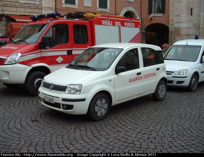 Fiat Nuova Panda
Guardia Costiera
CP 4075
Parole chiave: Fiat Nuova_Panda CP4075