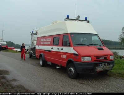 Iveco Daily II Serie
Vigili del Fuoco
Comando Provinciale di Ravenna
Nucleo Sommozzatori
VF 20887
Parole chiave: Iveco Daily_IISerie VF20887