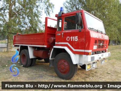 Iveco 90PC
Vigili del Fuoco
 Comando Provinciale di Padova
 VF 13334
Parole chiave: Iveco 90PC VF13334