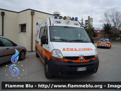 Renault Master III serie
 118 Provincia di Ravenna
 Azienda USL di Ravenna
 Allestita Vision
 Ambulanza "RA 38"
*si ringrazia tutto il personale per la collaborazione* 
Parole chiave: Renault Master_IIIserie Ambulanza Santa_Barbara_2012