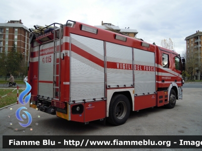 Mercedes-Benz Actros 1841 II serie
Vigili del Fuoco
 Comando Provinciale di Ravenna
 AutoPompaSerbatoio allestimento BAI
 VF 24454
 Santa Barbara 2012 Ravenna 

Parole chiave: Mercedes-Benz Actros_1841_IIserie VF24454 Santa_Barbara_VVF_2012