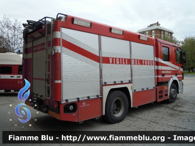 Mercedes-Benz Actros 1841 II serie
Vigili del Fuoco
Comando Provinciale di Ravenna
Distaccamento Permanente Ravenna Porto 
AutoPompaSerbatoio allestimento BAI
VF 24505
Santa Barbara 2012 Ravenna 
Parole chiave: Mercedes-Benz Actros_1841_IIserie VF24505 santa_Barbara_VVF_2012