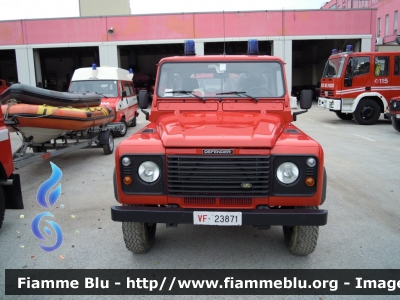 Land Rover Defender 90
Vigili del Fuoco
 Comando Provinciale di Ravenna
Allestimento BAI
 VF 23871
 Santa Barbara 2012 Ravenna
Parole chiave: Land-Rover Defender_90 VF23871 Santa_Barbara_VVF_2012