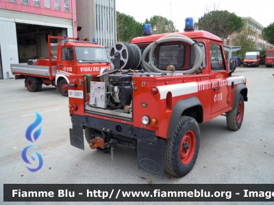 Land Rover Defender 90
Vigili del Fuoco
 Comando Provinciale di Ravenna
Allestimento BAI
 VF 23871
 Santa Barbara 2012 Ravenna
Parole chiave: Land-Rover Defender_90 VF23871 Santa_Barbara_VVF_2012