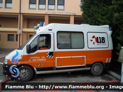 Fiat Ducato III serie
118 Provincia di Ravenna
Azienda USL di Ravenna
Allestita Vision
Ambulanza "RA 10"
Parole chiave: Fiat Ducato_IIIserie Ambulanza