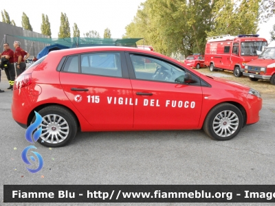 Fiat Nuova Bravo
Vigili del Fuoco
VF 25953
Parole chiave: Fiat Nuova_Bravo VF25953